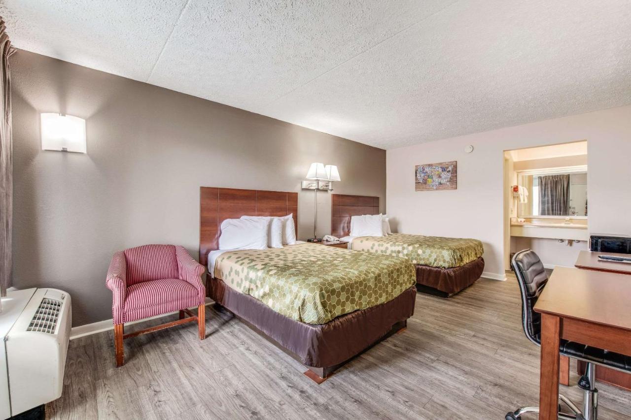 Econo Lodge Eden Екстериор снимка