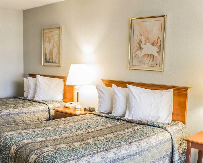 Econo Lodge Eden Екстериор снимка