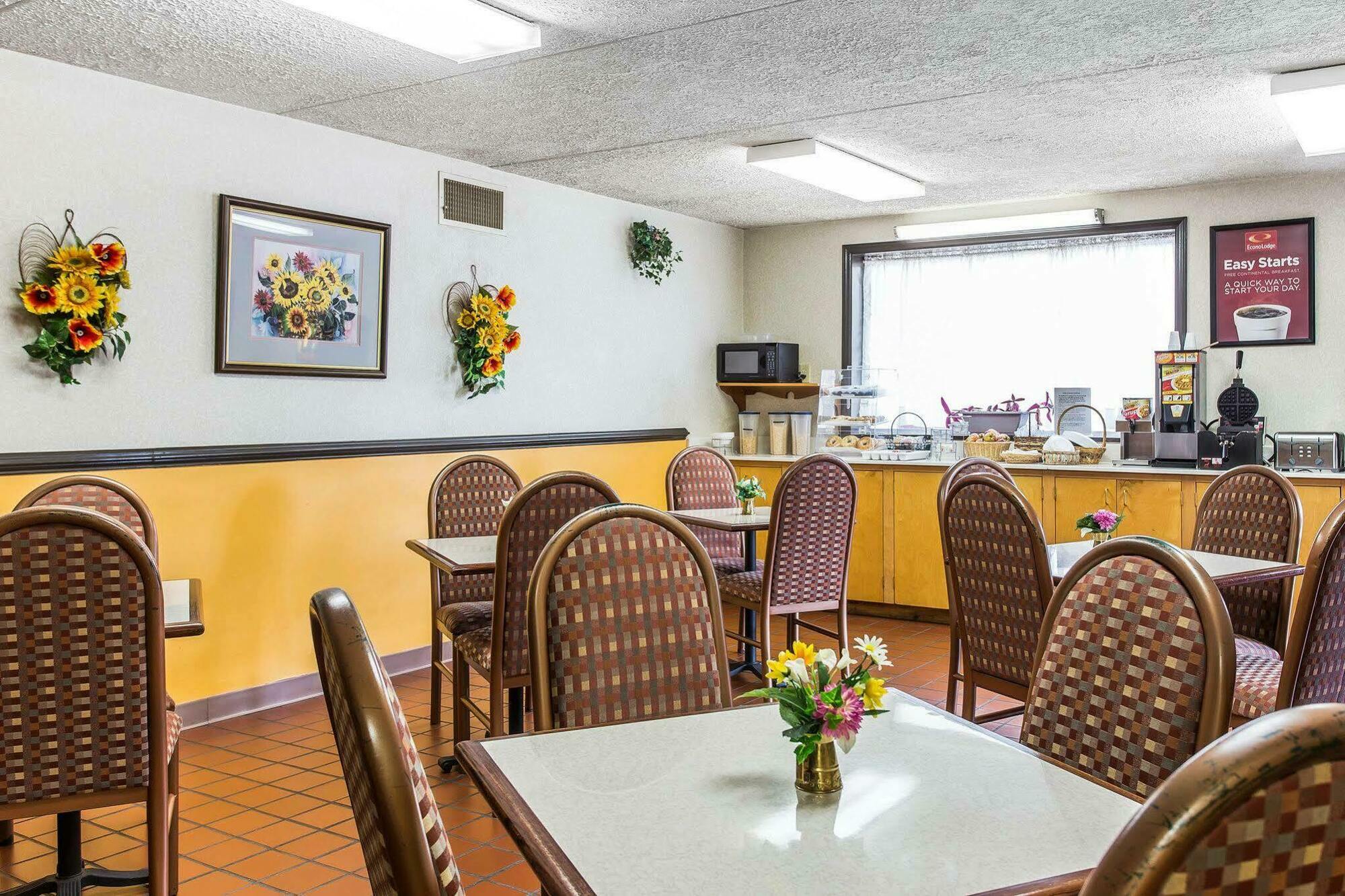Econo Lodge Eden Екстериор снимка